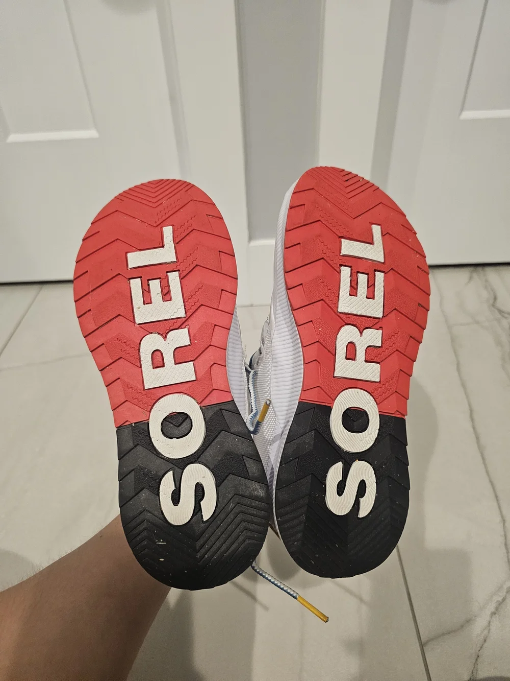 Sorel stylish white